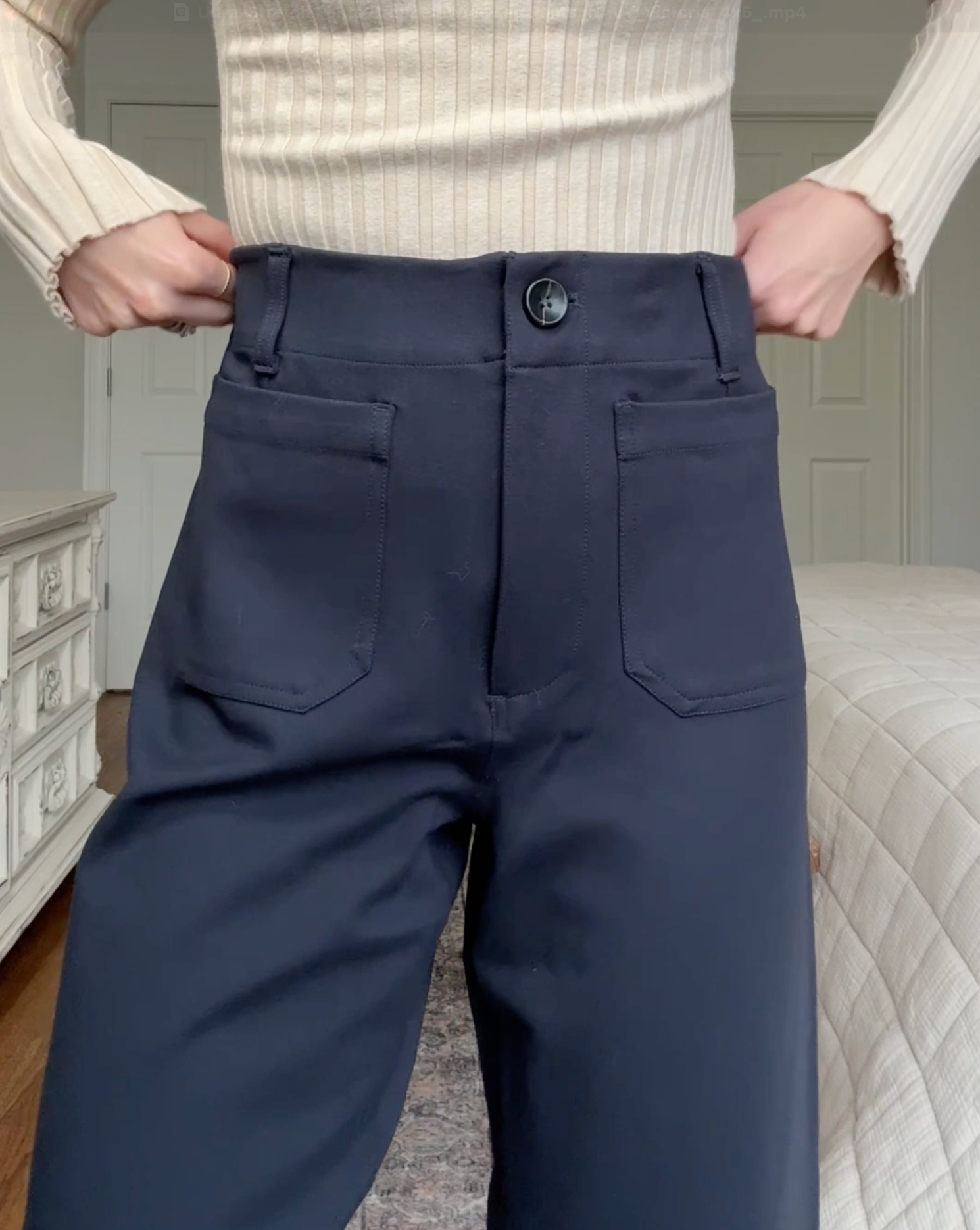 Ultra-Stretch_Ponte_Cropped_Wide_Leg_Pants_NAVY_Victoria_4x5.png